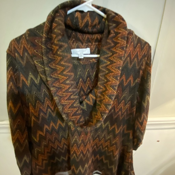 Quarter sleeve top - Picture 2 of 4